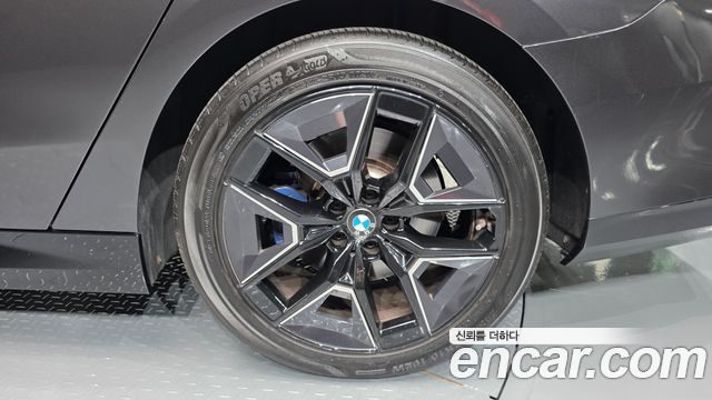 BMW 5 Series (G60) 520i M Sport 2024 — фото 21