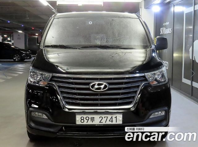 Hyundai Grand Starex Van 5-Seater Modern 2019 — фото 2
