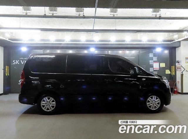 Hyundai Grand Starex Van 5-Seater Modern 2019 — фото 3