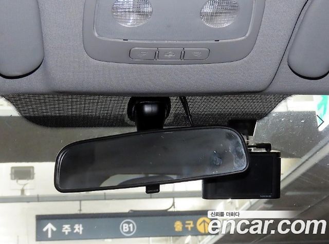 Hyundai Grand Starex Van 5-Seater Modern 2019 — фото 21