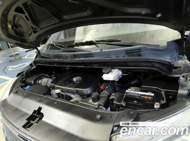 Hyundai Grand Starex Van 5-Seater Modern 2019 — фото 23