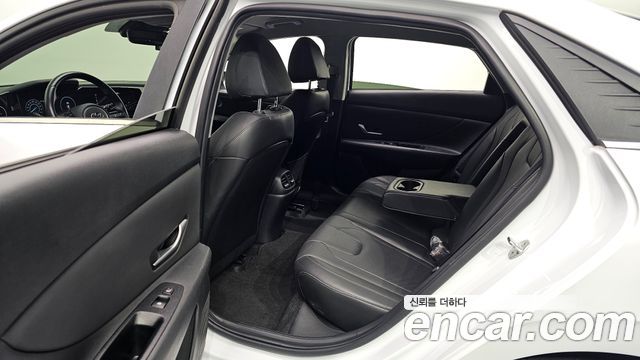 Hyundai Avante (CN7) 1.6 Inspiration 2023 — фото 12