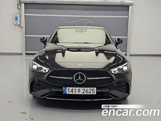 Mercedes-Benz CLE-Class (C236) CLE450 4MATIC Cabriolet 2024 — фото 2