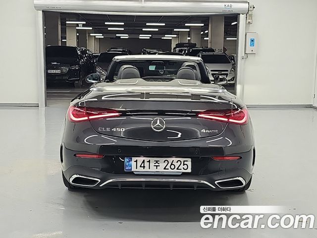 Mercedes-Benz CLE-Class (C236) CLE450 4MATIC Cabriolet 2024 — фото 3