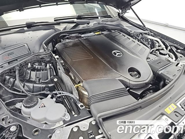 Mercedes-Benz CLE-Class (C236) CLE450 4MATIC Cabriolet 2024 — фото 6