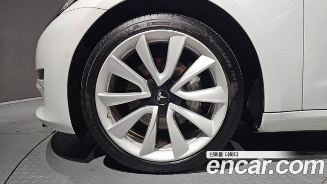 Tesla Model 3 Long Range AWD 2020 — фото 5