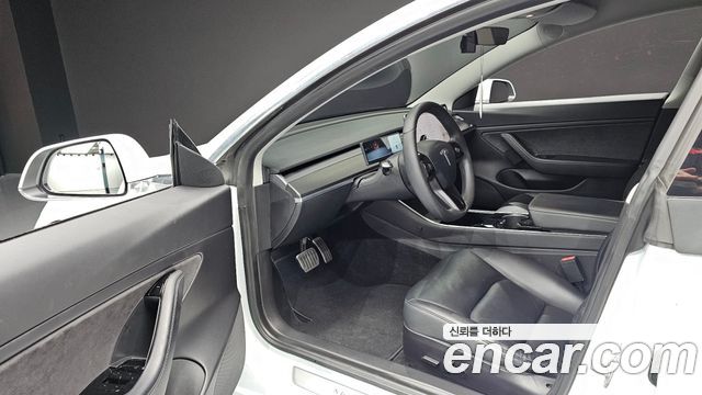 Tesla Model 3 Long Range AWD 2020 — фото 10