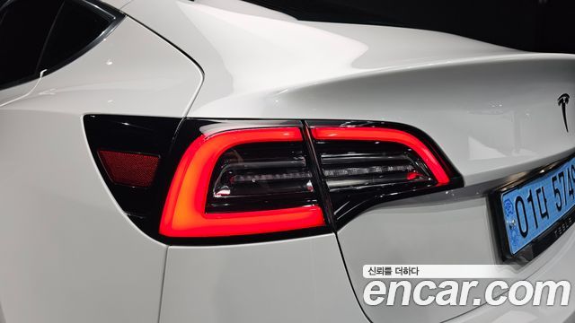 Tesla Model 3 Long Range AWD 2020 — фото 29