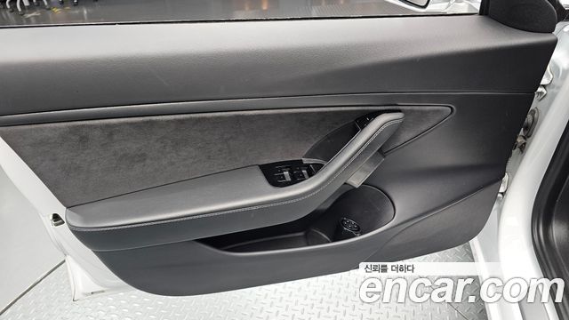 Tesla Model 3 Long Range AWD 2020 — фото 30