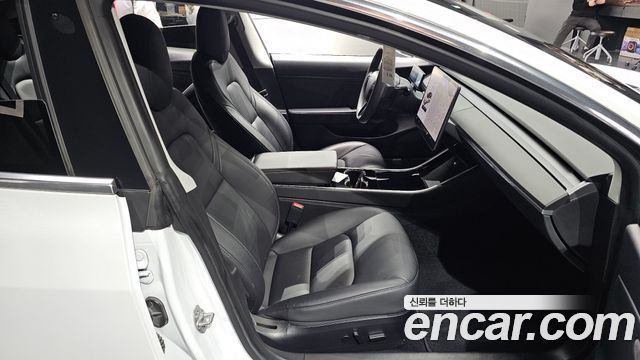 Tesla Model 3 Long Range AWD 2020 — фото 32