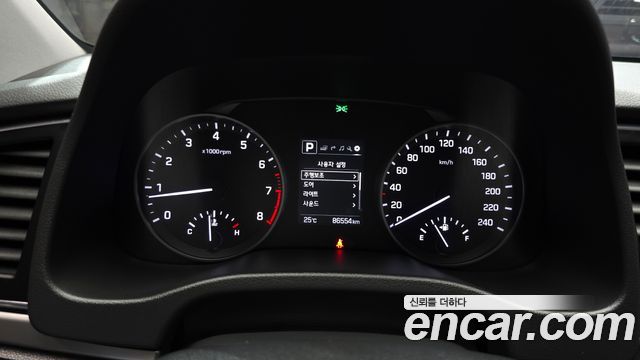 Hyundai Avante (AD) 1.6 GDI Value Plus 2018 — фото 8