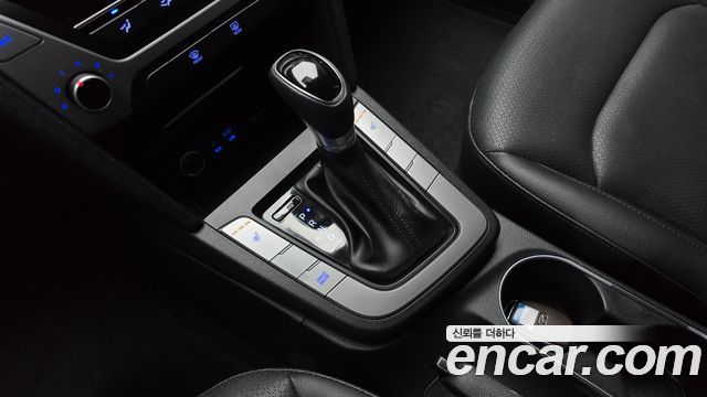 Hyundai Avante (AD) 1.6 GDI Value Plus 2018 — фото 9