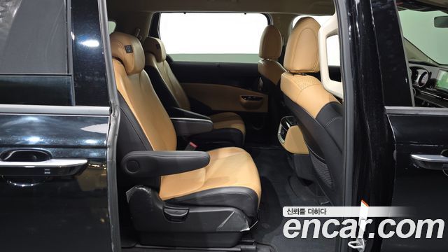 Kia Carnival (IV) Diesel 9-Seater Noblesse 2023 — фото 12