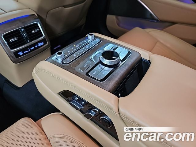 Kia K9 5.0 GDI AWD Quantum 2021 — фото 19