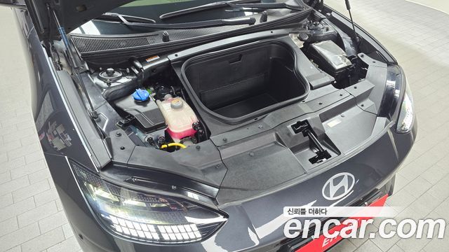 Hyundai Ioniq 6 Long Range Exclusive + 2023 — фото 6