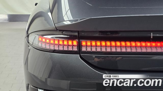 Hyundai Ioniq 6 Long Range Exclusive + 2023 — фото 29