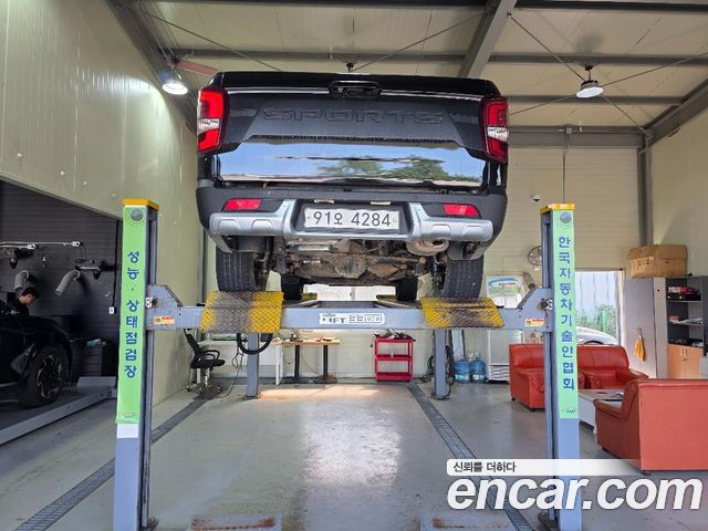 KG Mobility (SsangYong) Rexton Sports Diesel 2.2 2WD Prestige 2021 — фото 2