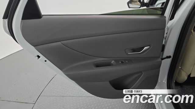 Hyundai Avante (CN7) 1.6 Inspiration 2024 — фото 31