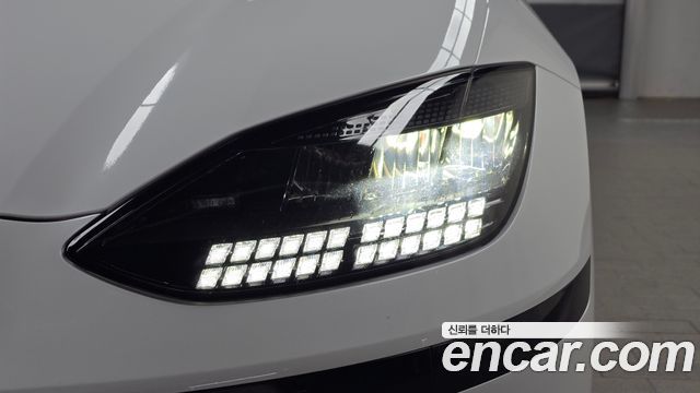 Hyundai Ioniq 6 Long Range Exclusive 2023 — фото 28