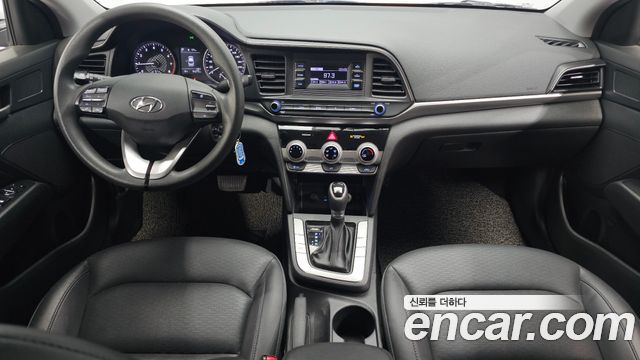 Hyundai Avante (AD) 1.6 Style 2020 — фото 7