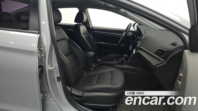 Hyundai Avante (AD) 1.6 Style 2020 — фото 10