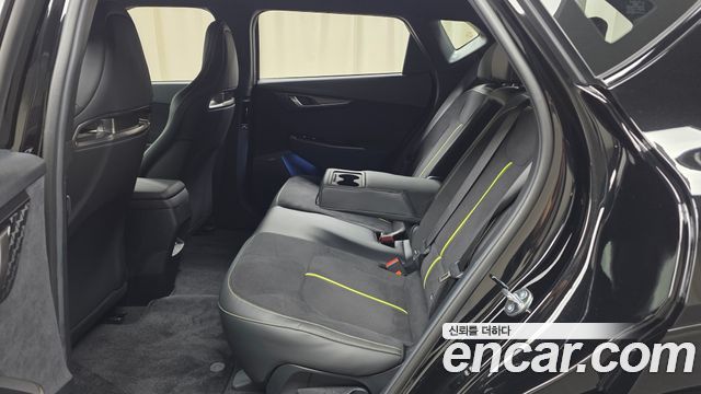 Kia EV6 GT 4WD 2025 — фото 12