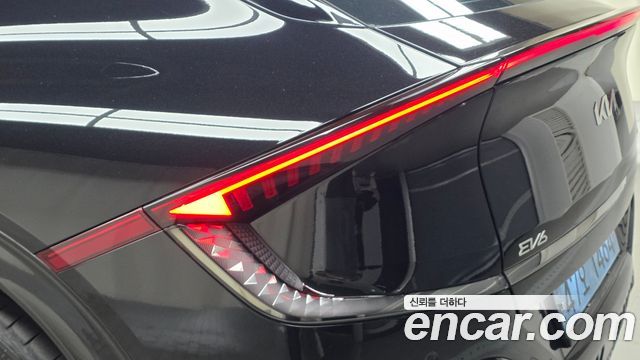 Kia EV6 GT 4WD 2025 — фото 23