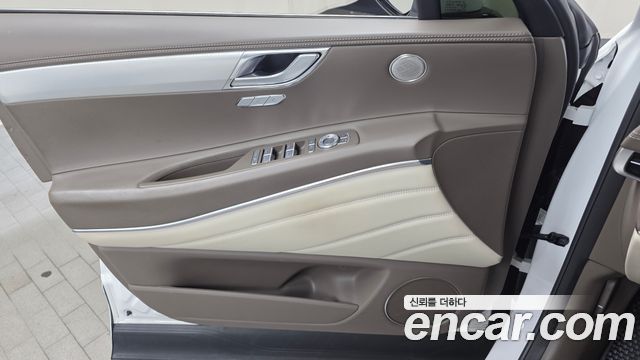 Genesis GV80 3.0 Diesel 2WD 2022 — фото 24