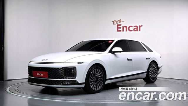 Hyundai Grandeur (GN7) 2,5 Gasoline 2WD Calligraphy