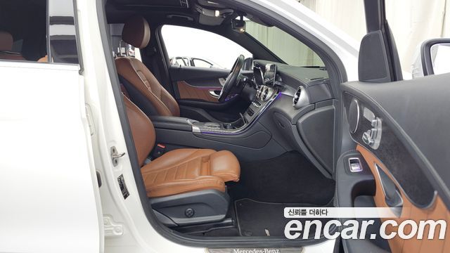 Mercedes-Benz GLC-Class (X253) GCL300 4MATIC Coupe 2023 — фото 11