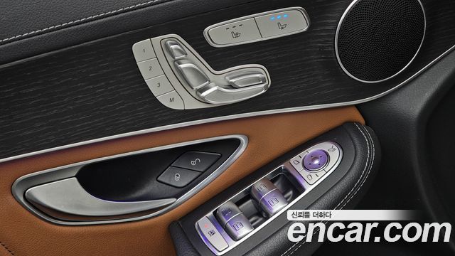 Mercedes-Benz GLC-Class (X253) GCL300 4MATIC Coupe 2023 — фото 29