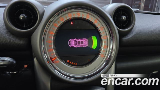MINI Cooper D Countryman Standard 1st 2012 — фото 15