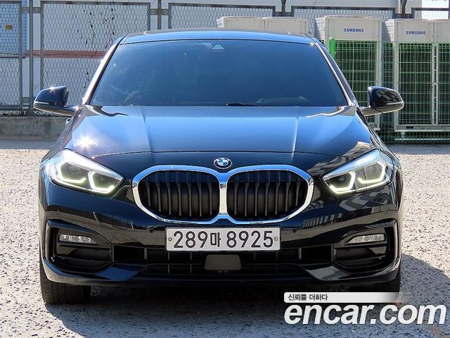 BMW 1 Series (F40) 118d Sport