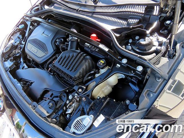 BMW 1 Series (F40) 118d Sport 2021 — фото 21