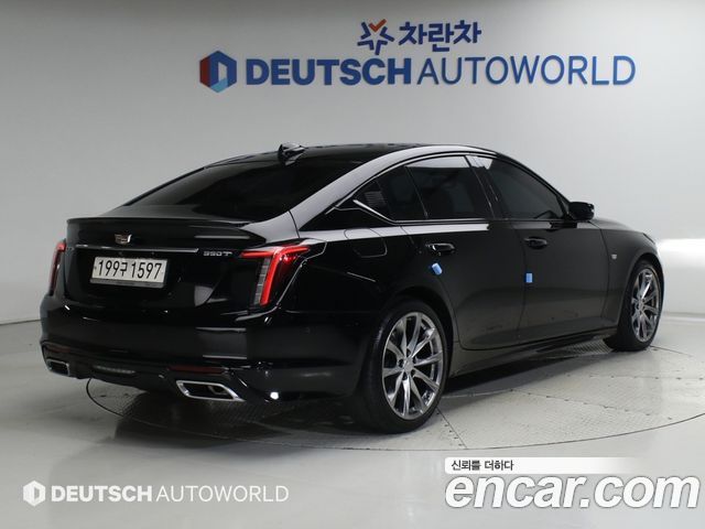 Cadillac CT5 2.0 Premium Luxury 2021 — фото 2
