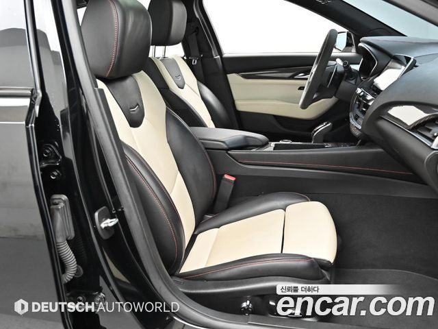 Cadillac CT5 2.0 Premium Luxury 2021 — фото 10