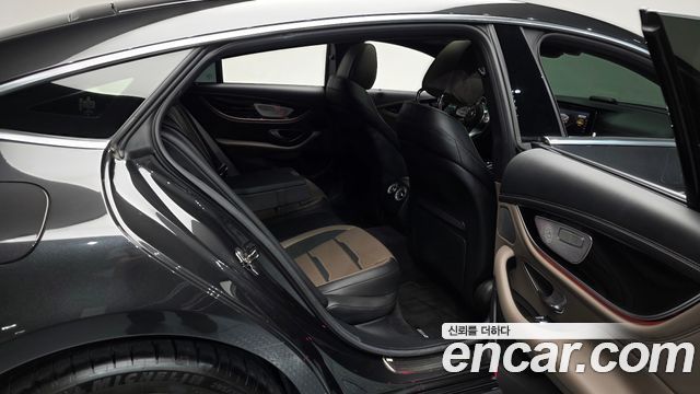 Mercedes-Benz AMG GT 4Door 43 4MATIC+ 2020 — фото 12