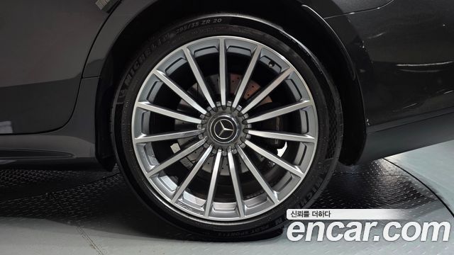 Mercedes-Benz AMG GT 4Door 43 4MATIC+ 2020 — фото 21