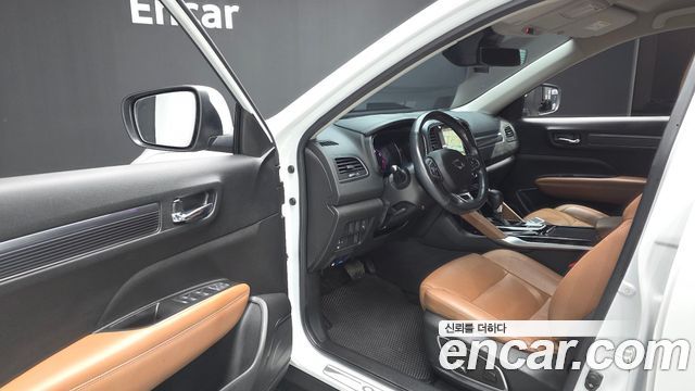 Renault Korea QM6 2.0 LPe RE Signature 2WD 2022 — фото 10