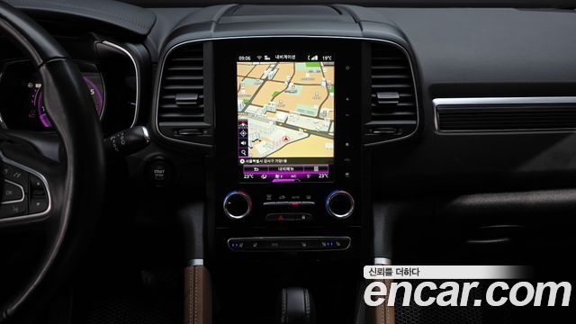 Renault Korea QM6 2.0 LPe RE Signature 2WD 2022 — фото 18