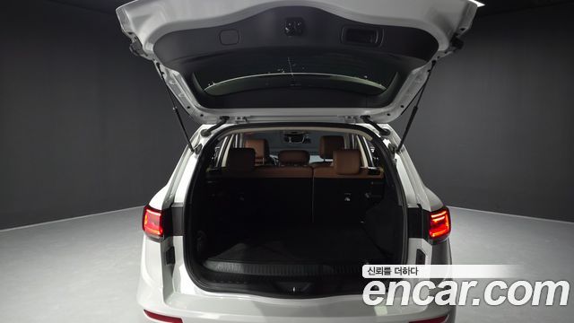 Renault Korea QM6 2.0 LPe RE Signature 2WD 2022 — фото 24