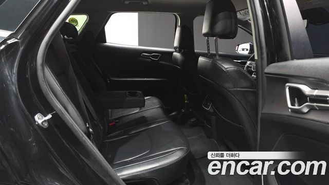 Kia Sportage (V) Gasoline 1.6 Turbo 2WD Prestige 2022 — фото 16