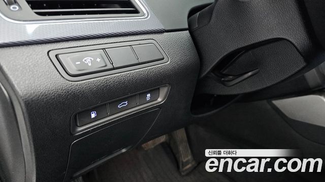 Hyundai Sonata Hybrid (LF) 2.0 HEV Premium 2015 — фото 16