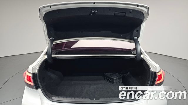 Hyundai Sonata Hybrid (LF) 2.0 HEV Premium 2015 — фото 32