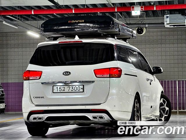 Kia Carnival 9-seater Noblesse 2015 — фото 18