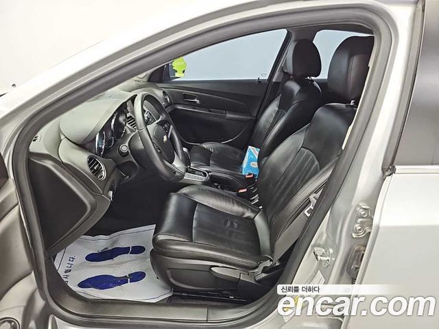 Chevrolet Cruze 5 1.8 LTZ+ 2012 — фото 15