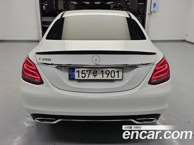 Mercedes-Benz C-Class (W205) C200 2017 — фото 3