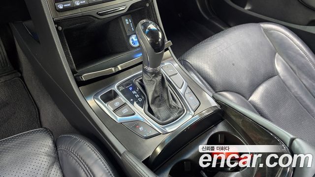 Hyundai Grandeur (HG) HG240 Modern Collection 2017 — фото 9