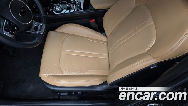 Kia K5 (III) 1.6 Turbo Noblesse 2020 — фото 17