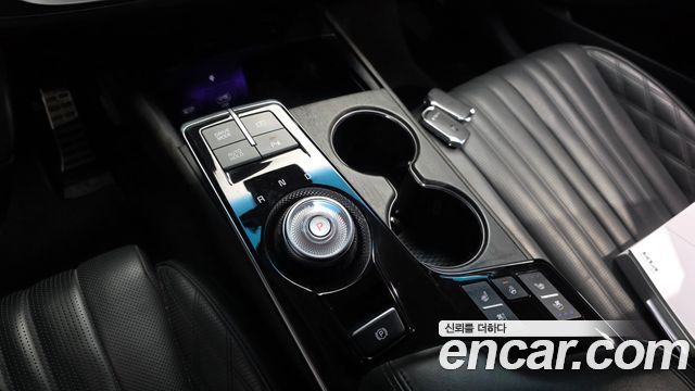 Kia K8 Hybrid Signature 2022 — фото 9
